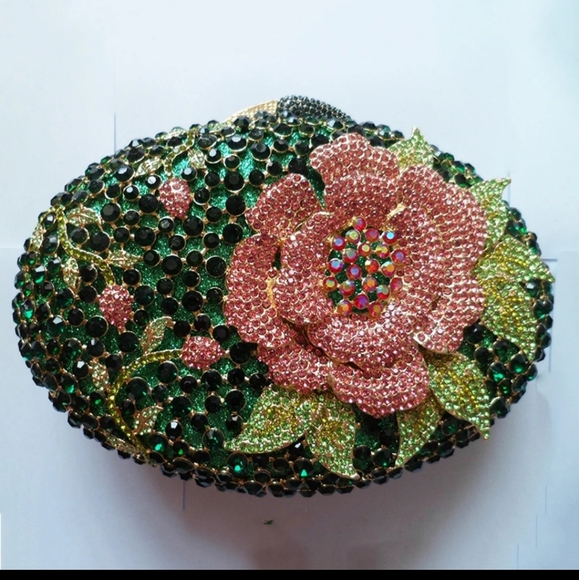 🌹SOLD NWT  Crystals Clutch   *Minaudiere. 20*15*7cm Green, Rose - Picture 11 of 15